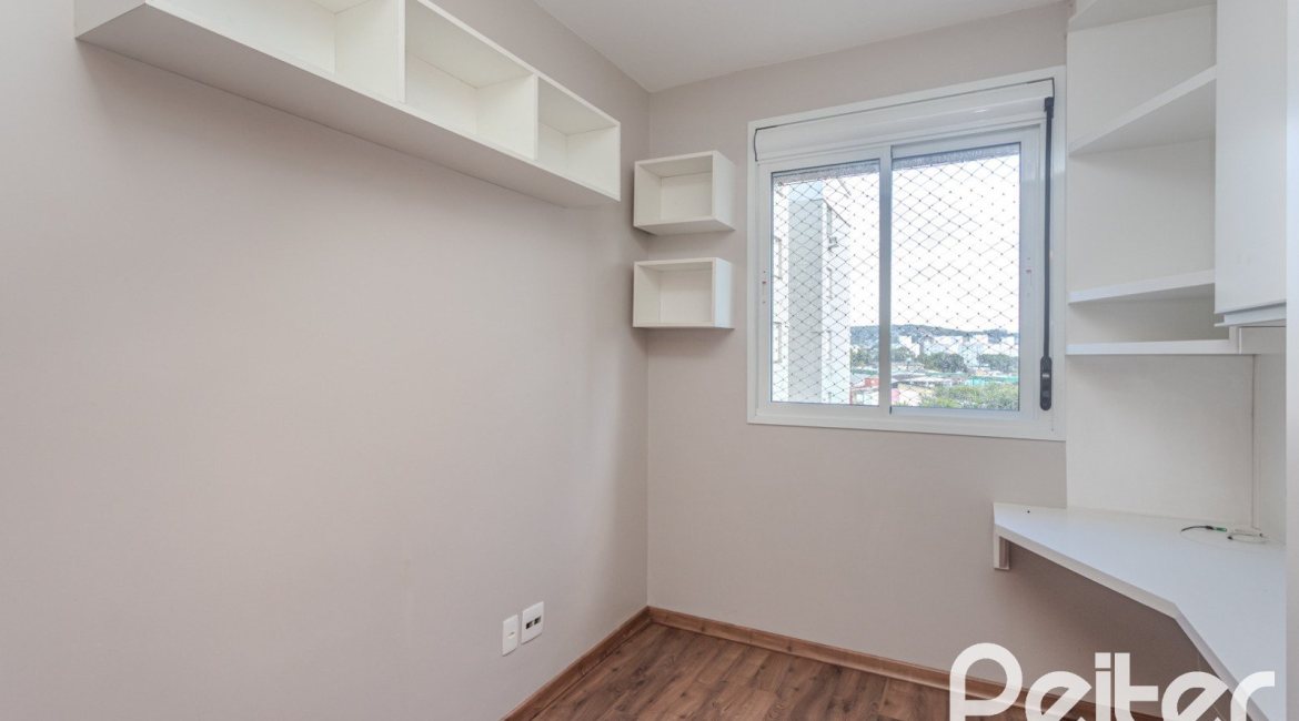 Apartamento à venda com 71m², 3 dormitórios, 1 suíte, 1 vaga, no bairro Cristal em PORTO ALEGRE