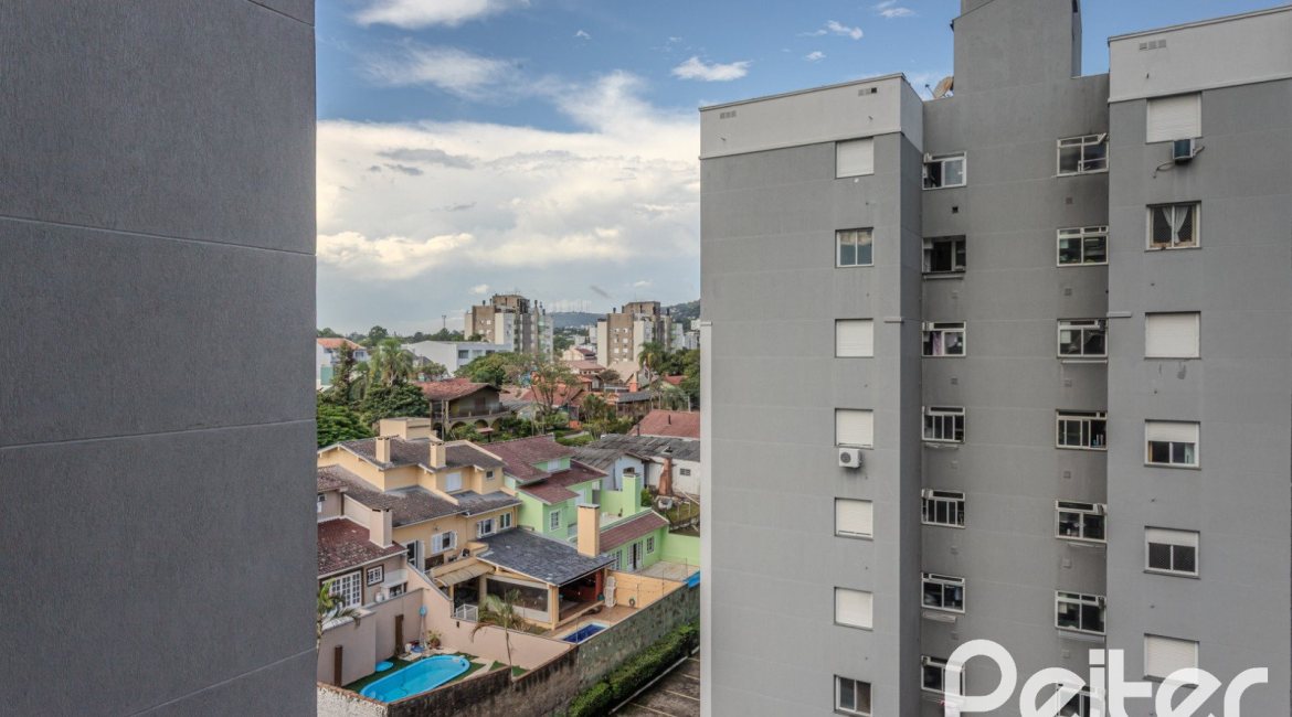 Apartamento à venda com 71m², 3 dormitórios, 1 suíte, 1 vaga, no bairro Cristal em PORTO ALEGRE
