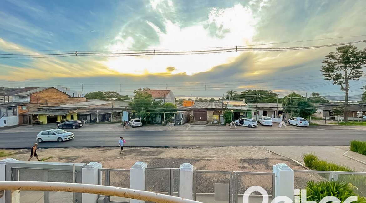Casa em Condomínio à venda com 97m², 3 dormitórios, 1 suíte, 2 vagas, no bairro Espírito Santo em Porto Alegre