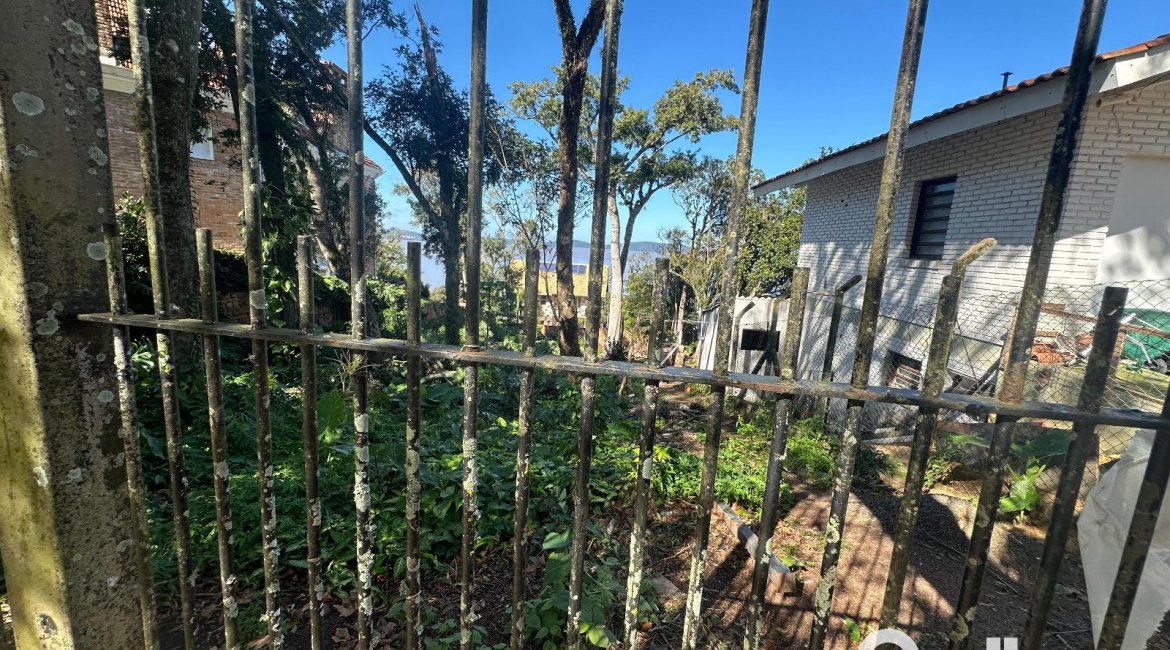 Terreno à venda com 392m², no bairro Vila Conceição em Porto Alegre