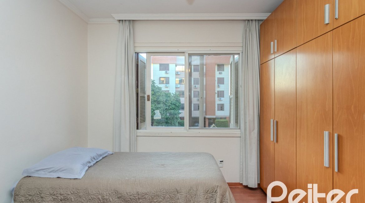 Apartamento à venda com 82m², 2 dormitórios, 1 vaga, no bairro Tristeza em PORTO ALEGRE
