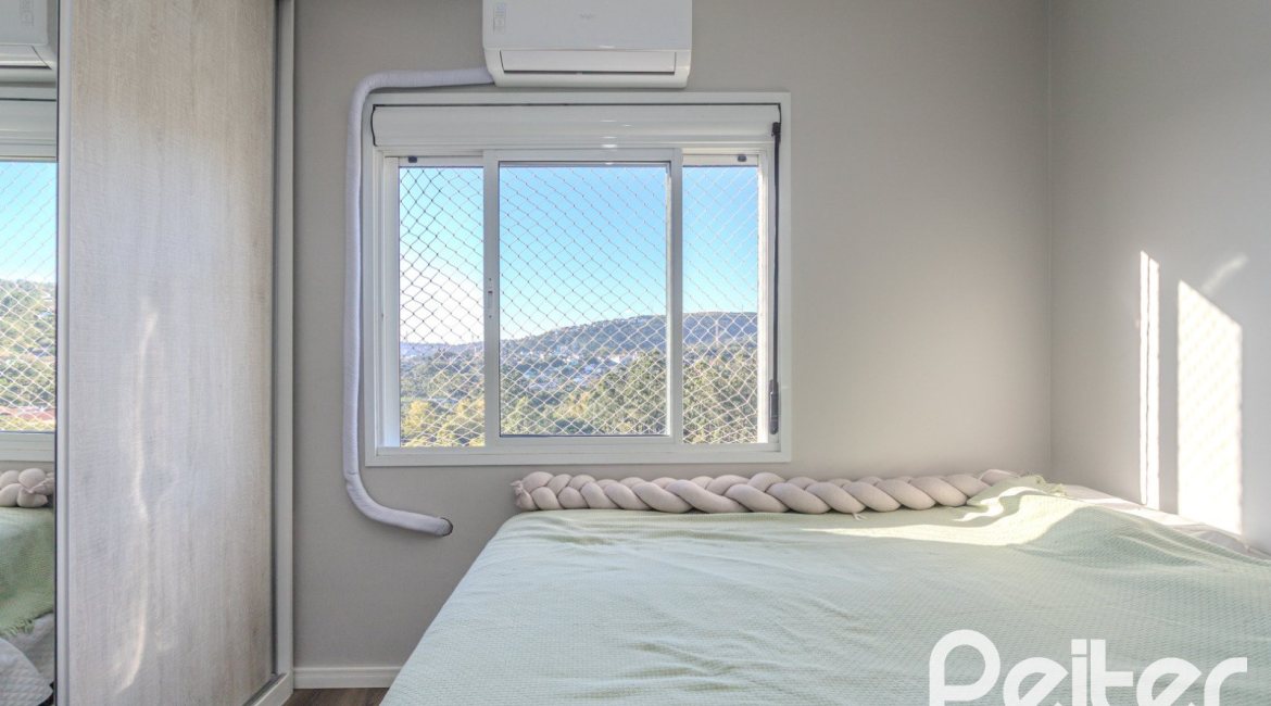 Apartamento à venda com 71m², 2 dormitórios, 1 suíte, 1 vaga, no bairro Cavalhada em PORTO ALEGRE