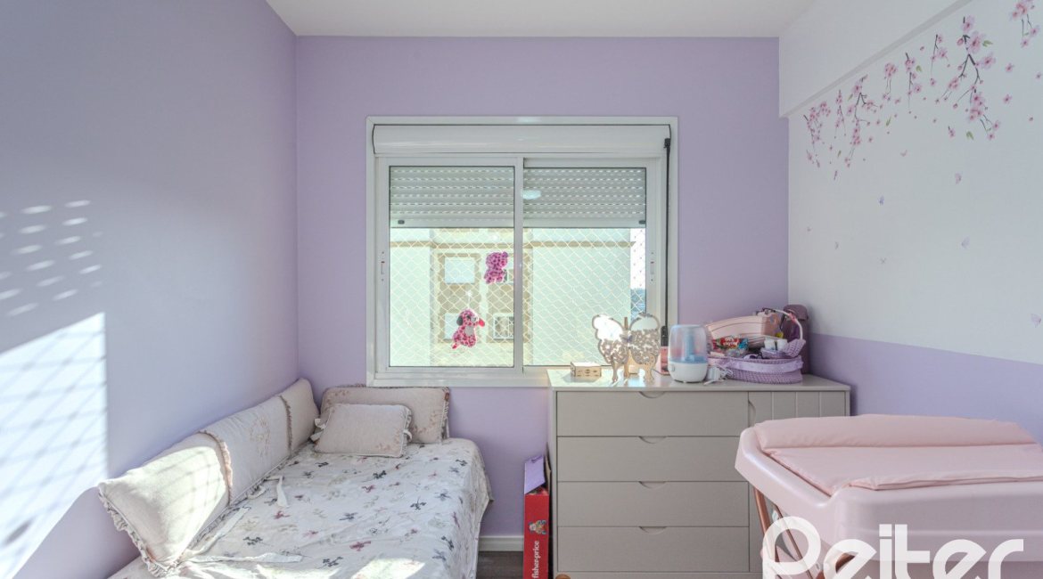 Apartamento à venda com 71m², 2 dormitórios, 1 suíte, 1 vaga, no bairro Cavalhada em PORTO ALEGRE