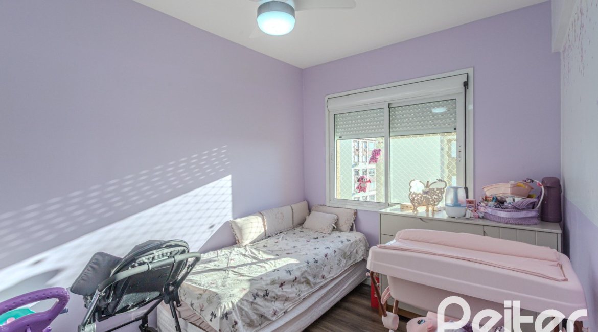 Apartamento à venda com 71m², 2 dormitórios, 1 suíte, 1 vaga, no bairro Cavalhada em PORTO ALEGRE