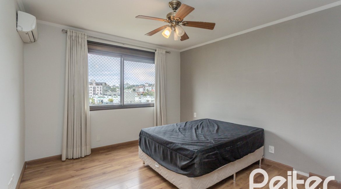 Apartamento à venda com 88m², 3 dormitórios, 1 suíte, 2 vagas, no bairro Tristeza em PORTO ALEGRE