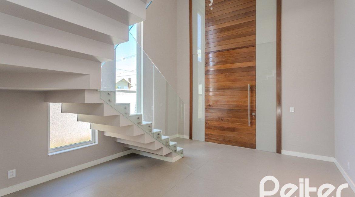 Casa em Condomínio à venda com 400m², 4 dormitórios, 4 suítes, 4 vagas, no bairro Alphaville em PORTO ALEGRE