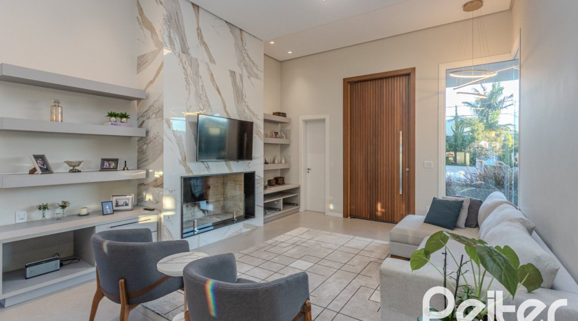 Casa em Condomínio à venda com 206m², 3 dormitórios, 3 suítes, 7 vagas, no bairro Alphaville em PORTO ALEGRE