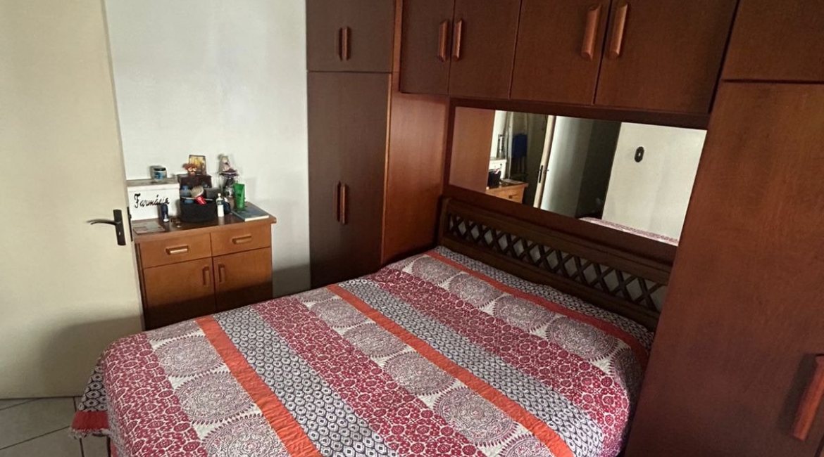 Apartamento à venda com 46m², 2 dormitórios, 1 vaga, no bairro Cavalhada em Porto Alegre