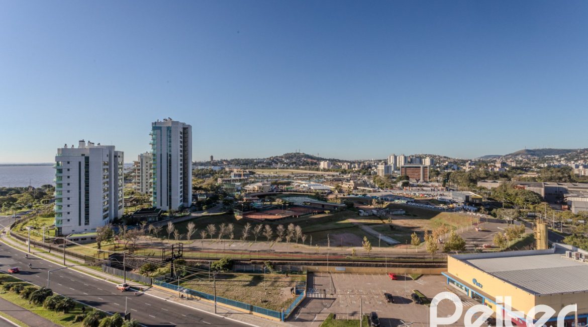 Apartamento à venda com 98m², 3 dormitórios, 1 suíte, 1 vaga, no bairro Cristal em PORTO ALEGRE