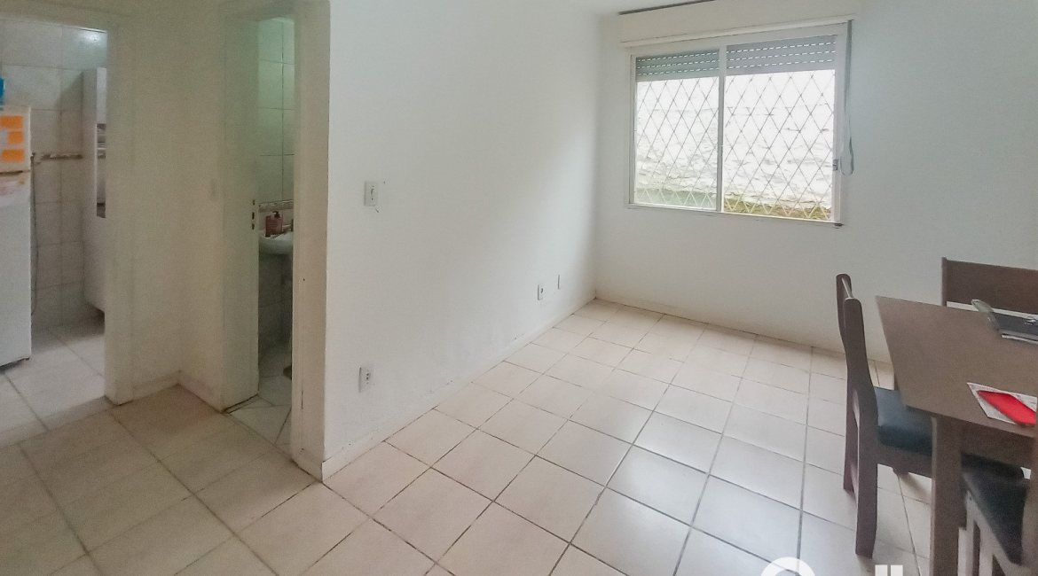 Apartamento à venda com 37m², 1 dormitório, 1 vaga, no bairro Cavalhada em Porto Alegre