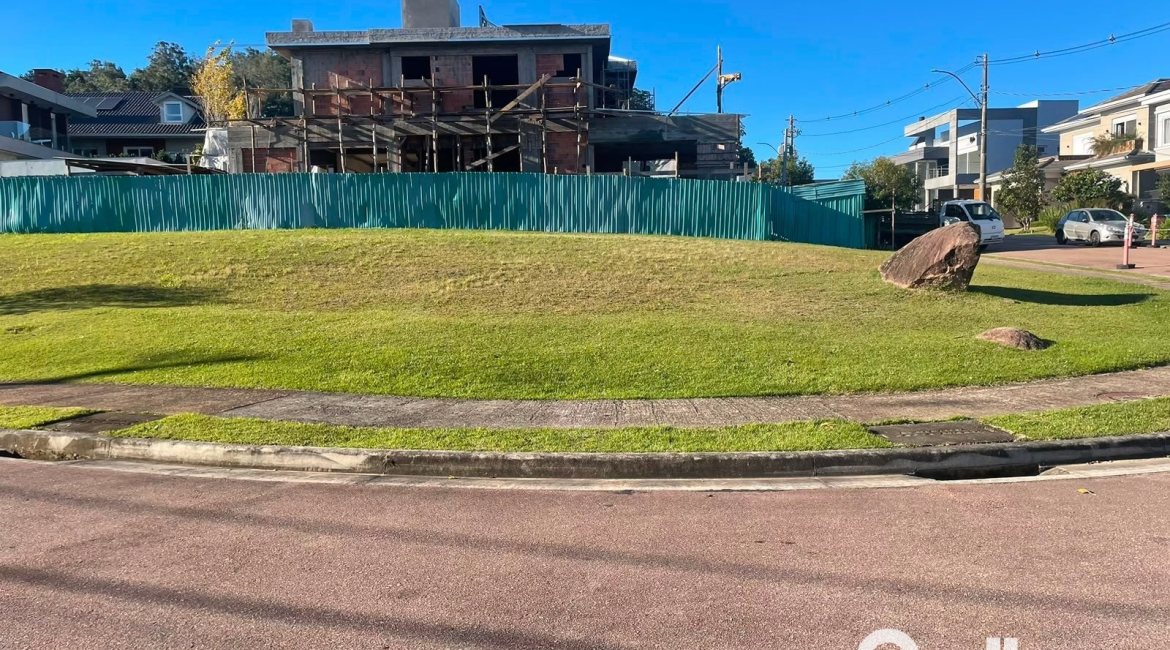Terreno em condomínio à venda com 595m², no bairro Alphaville em PORTO ALEGRE