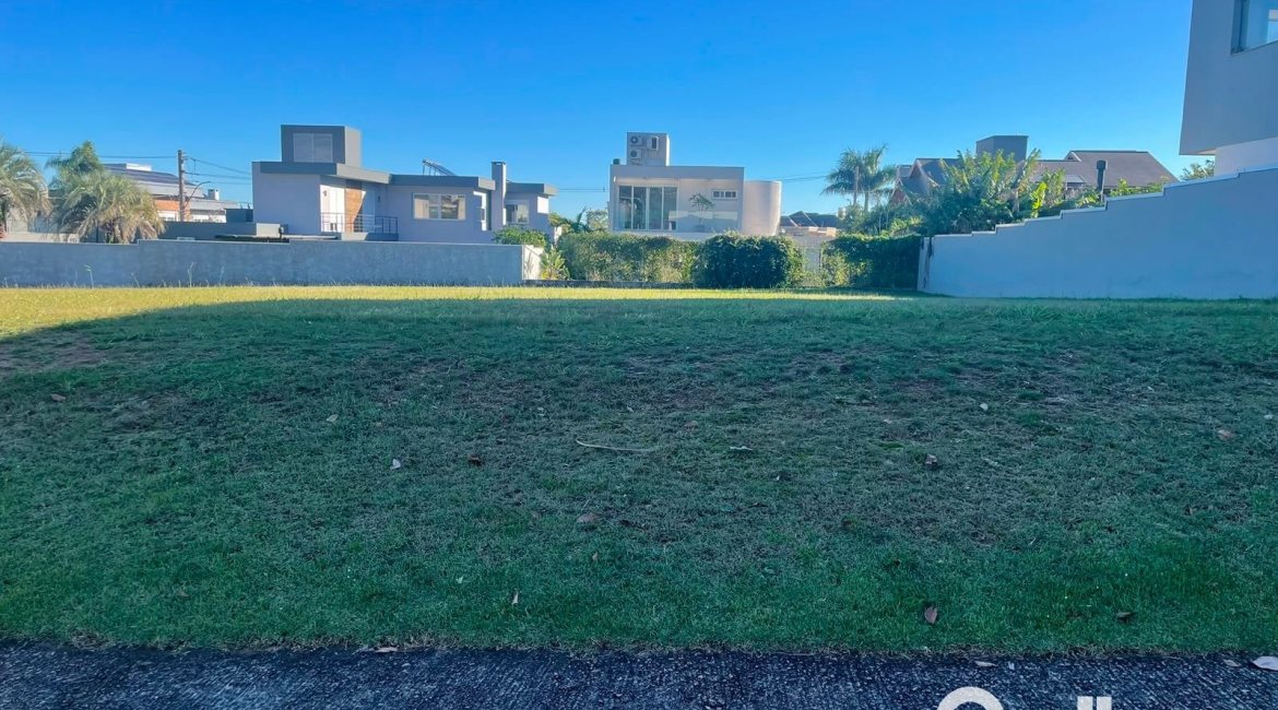 Terreno em condomínio à venda com 551m², no bairro Alphaville em PORTO ALEGRE