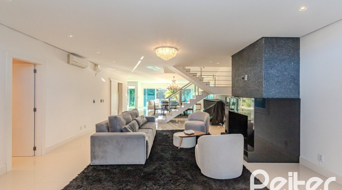 Casa em Condomínio à venda com 361m², 3 dormitórios, 3 suítes, no bairro Terra Ville em PORTO ALEGRE