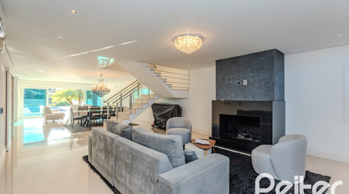 Casa em Condomínio à venda com 361m², 3 dormitórios, 3 suítes, no bairro Terra Ville em PORTO ALEGRE