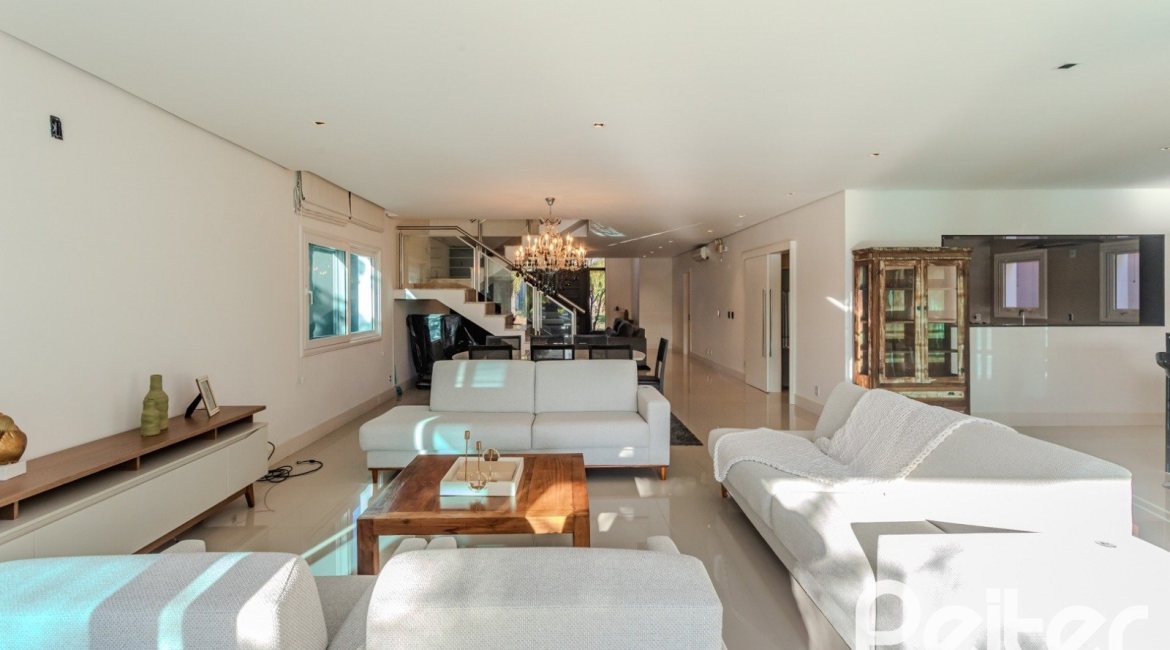 Casa em Condomínio à venda com 361m², 3 dormitórios, 3 suítes, no bairro Terra Ville em PORTO ALEGRE