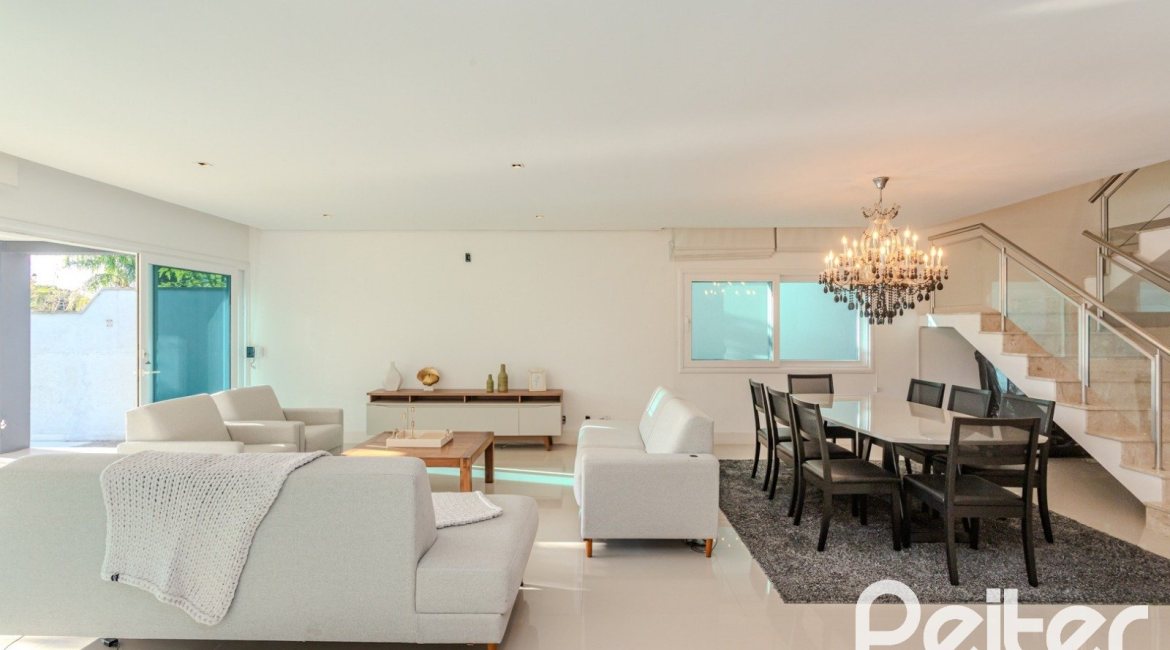 Casa em Condomínio à venda com 361m², 3 dormitórios, 3 suítes, no bairro Terra Ville em PORTO ALEGRE