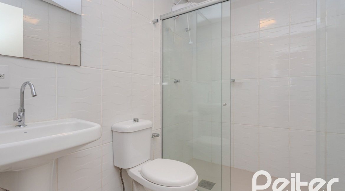 Casa em Condomínio à venda com 361m², 3 dormitórios, 3 suítes, no bairro Terra Ville em PORTO ALEGRE