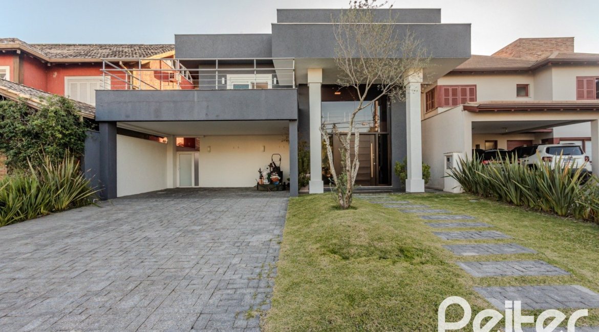 Casa em Condomínio à venda com 361m², 3 dormitórios, 3 suítes, no bairro Terra Ville em PORTO ALEGRE