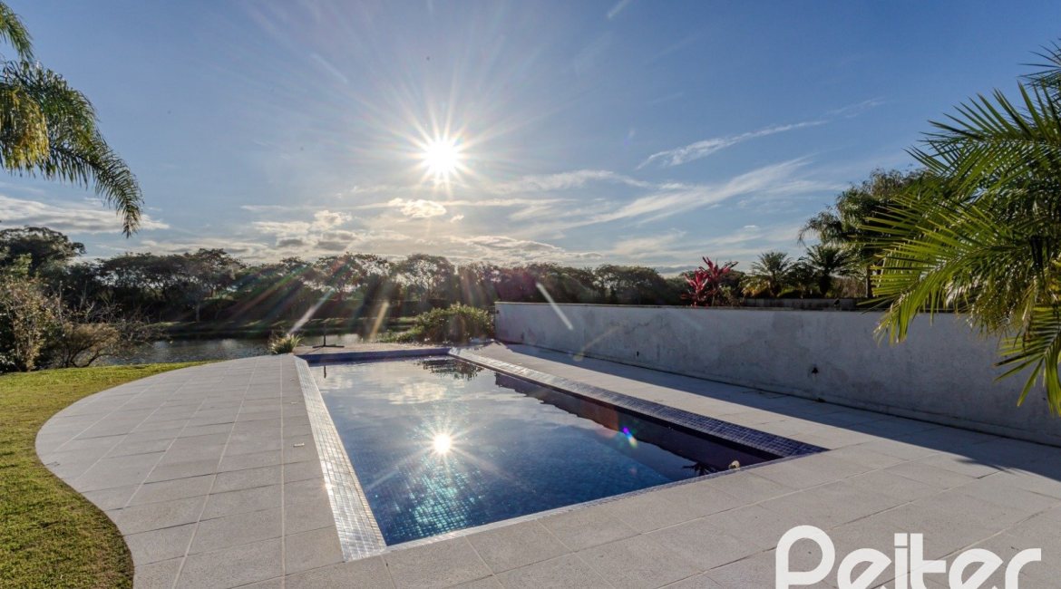 Casa em Condomínio à venda com 361m², 3 dormitórios, 3 suítes, no bairro Terra Ville em PORTO ALEGRE