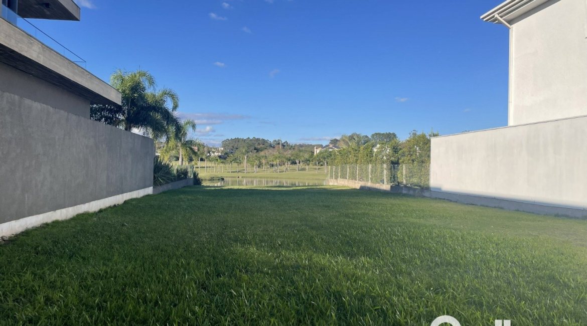 Terreno em condomínio à venda com 832m², no bairro Terra Ville em PORTO ALEGRE