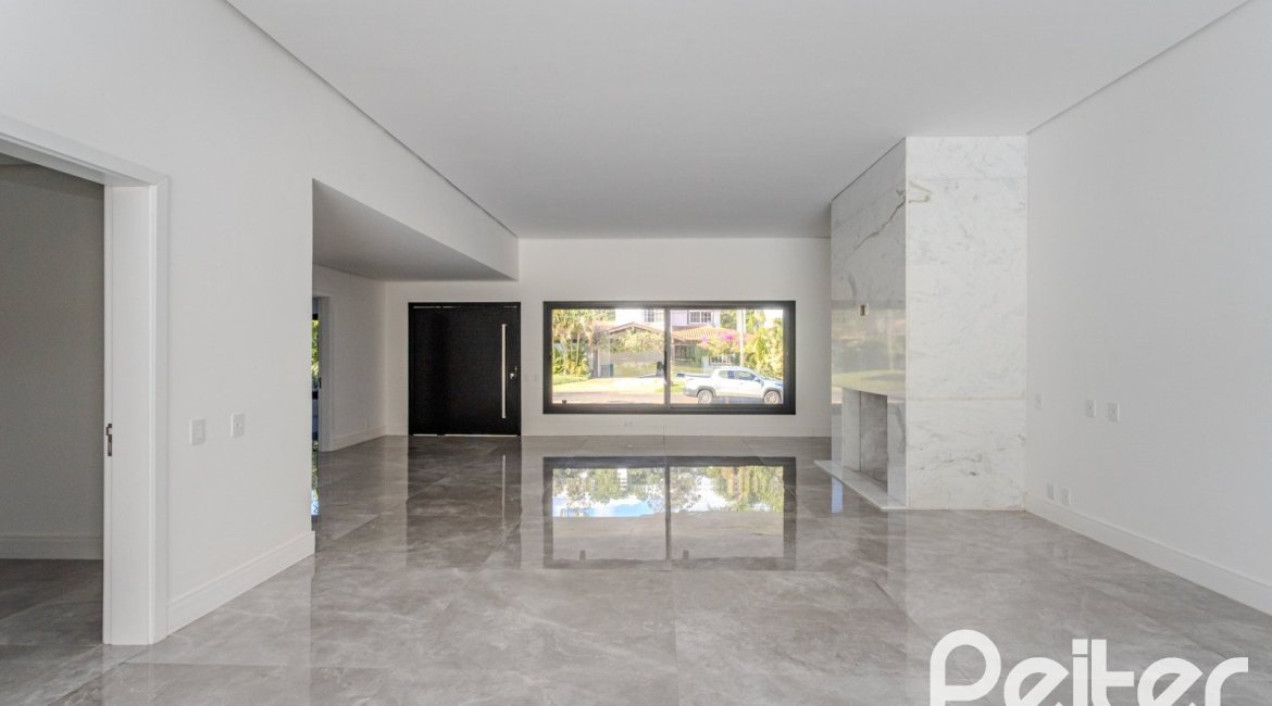 Casa em Condomínio à venda com 392m², 4 dormitórios, 4 suítes, 4 vagas, no bairro Terra Ville em PORTO ALEGRE