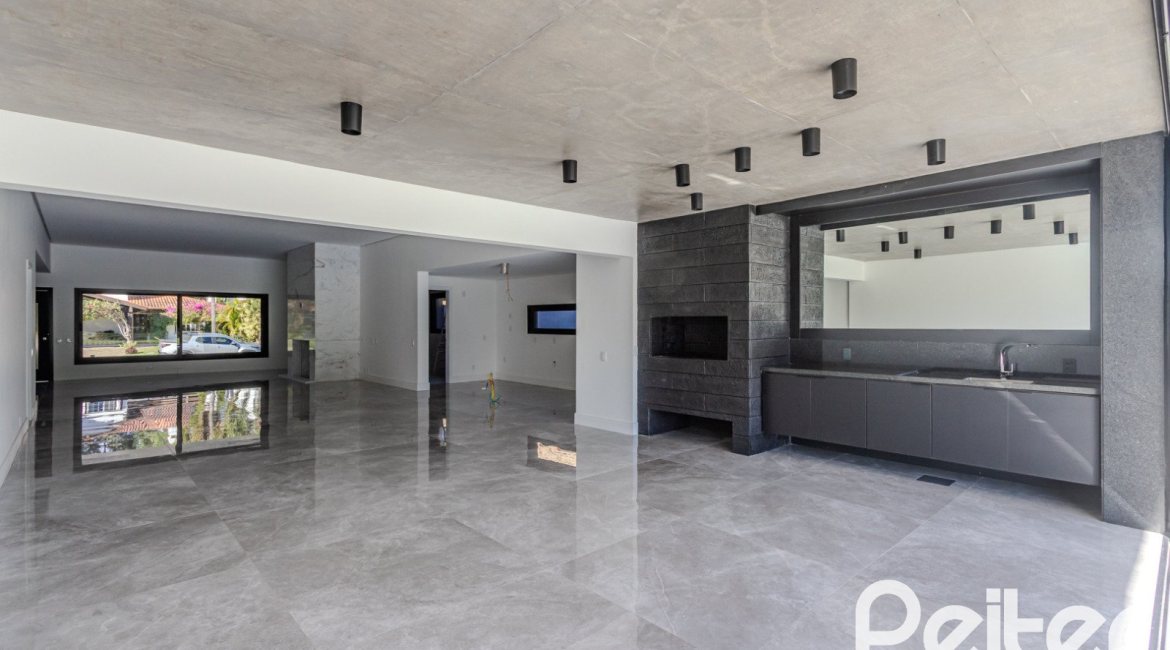 Casa em Condomínio à venda com 392m², 4 dormitórios, 4 suítes, 4 vagas, no bairro Terra Ville em PORTO ALEGRE