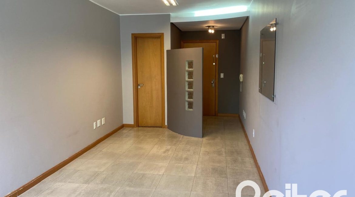 Comercial à venda com 26m², no bairro Menino Deus em Porto Alegre