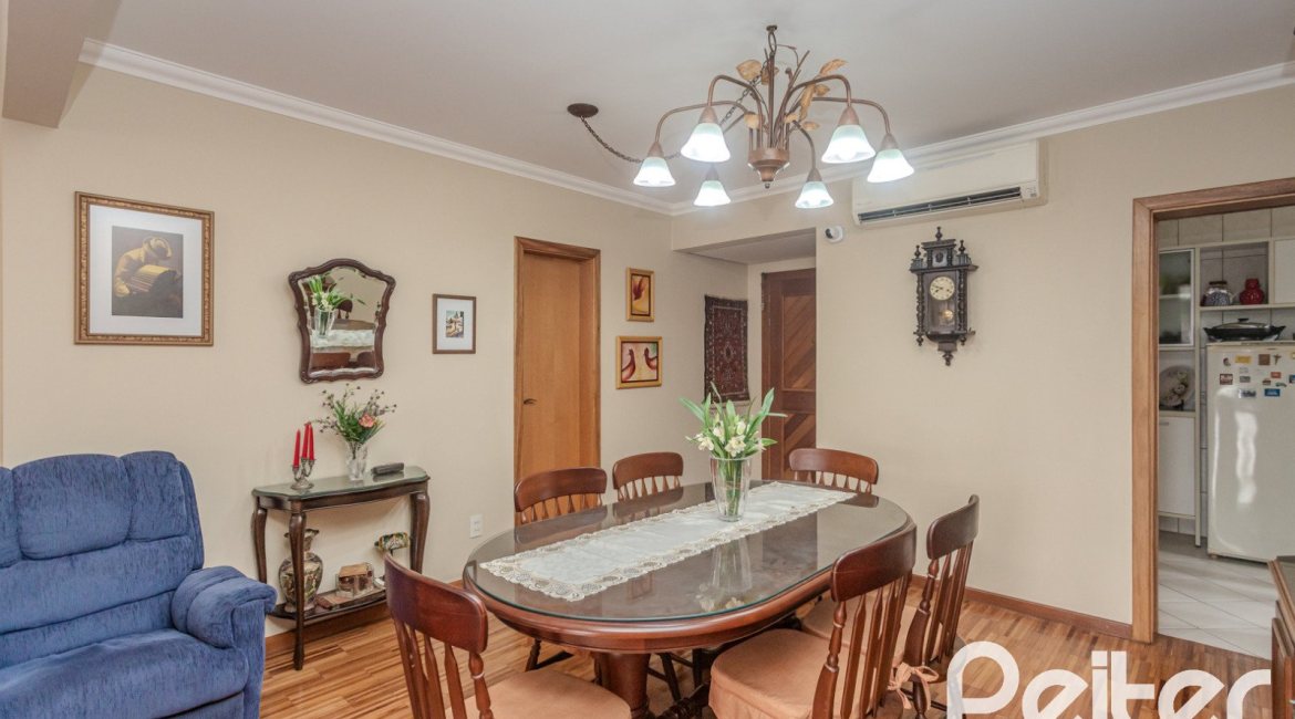 Apartamento à venda com 136m², 3 dormitórios, 1 suíte, 2 vagas, no bairro Tristeza em PORTO ALEGRE