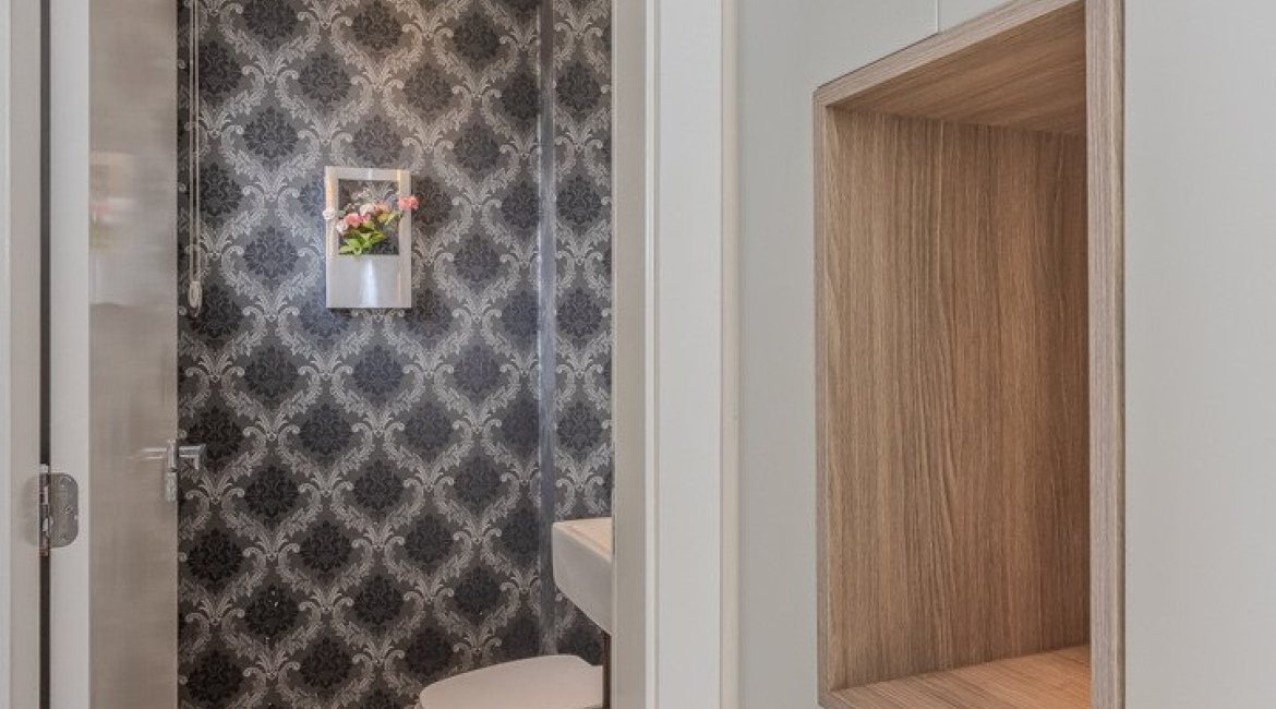 Casa à venda com 152m², 3 dormitórios, 1 suíte, 2 vagas, no bairro Tristeza em Porto Alegre