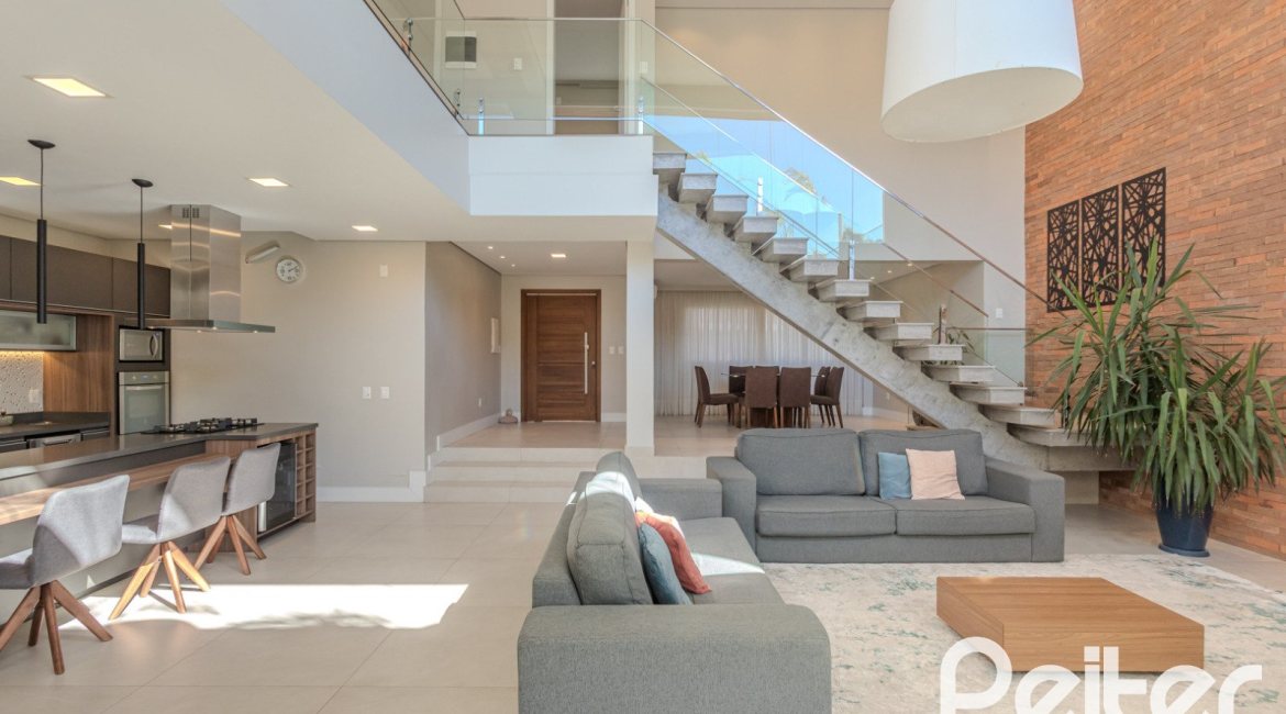 Casa em Condomínio à venda com 340m², 3 dormitórios, 3 suítes, 4 vagas, no bairro Alphaville em PORTO ALEGRE