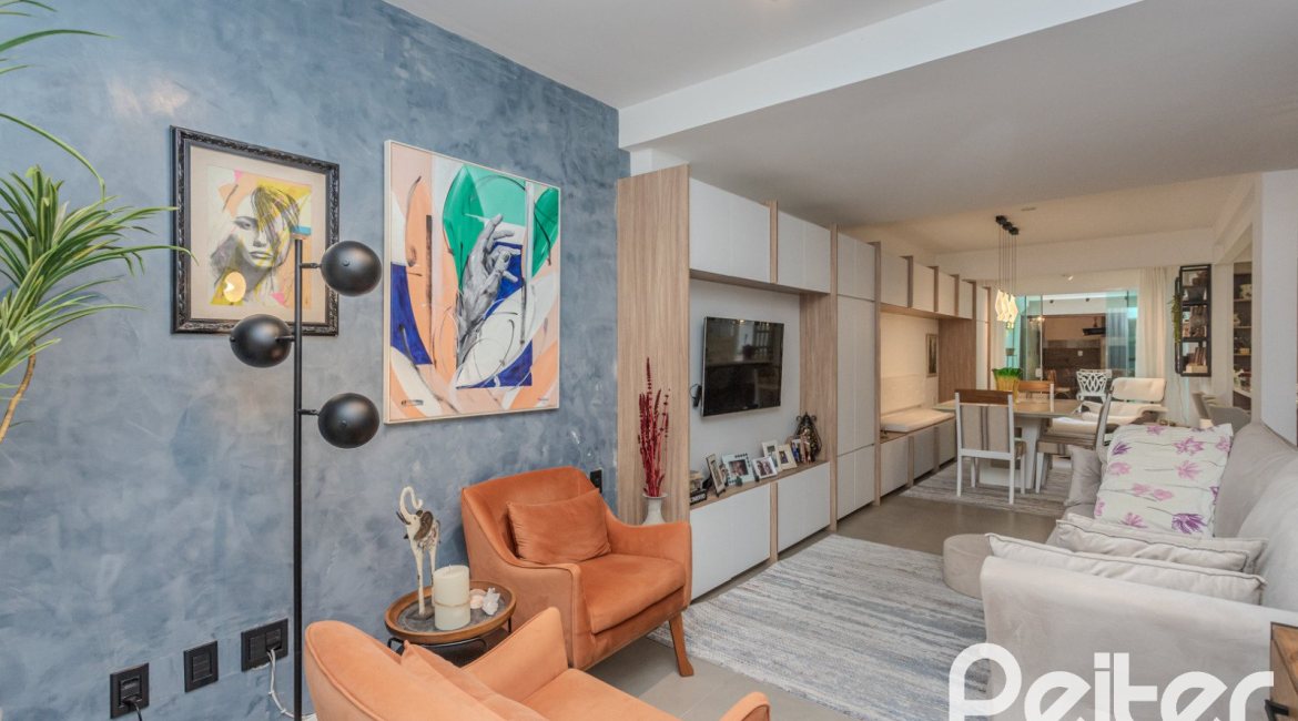 Casa em Condomínio à venda com 159m², 3 dormitórios, 1 suíte, 2 vagas, no bairro Tristeza em PORTO ALEGRE