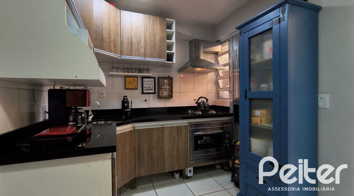Casa em Condomínio à venda com 89m², 3 dormitórios, 2 vagas, no bairro Santa Tereza em Porto Alegre