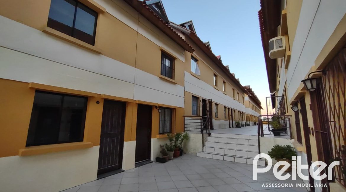 Casa em Condomínio à venda com 89m², 3 dormitórios, 2 vagas, no bairro Santa Tereza em Porto Alegre