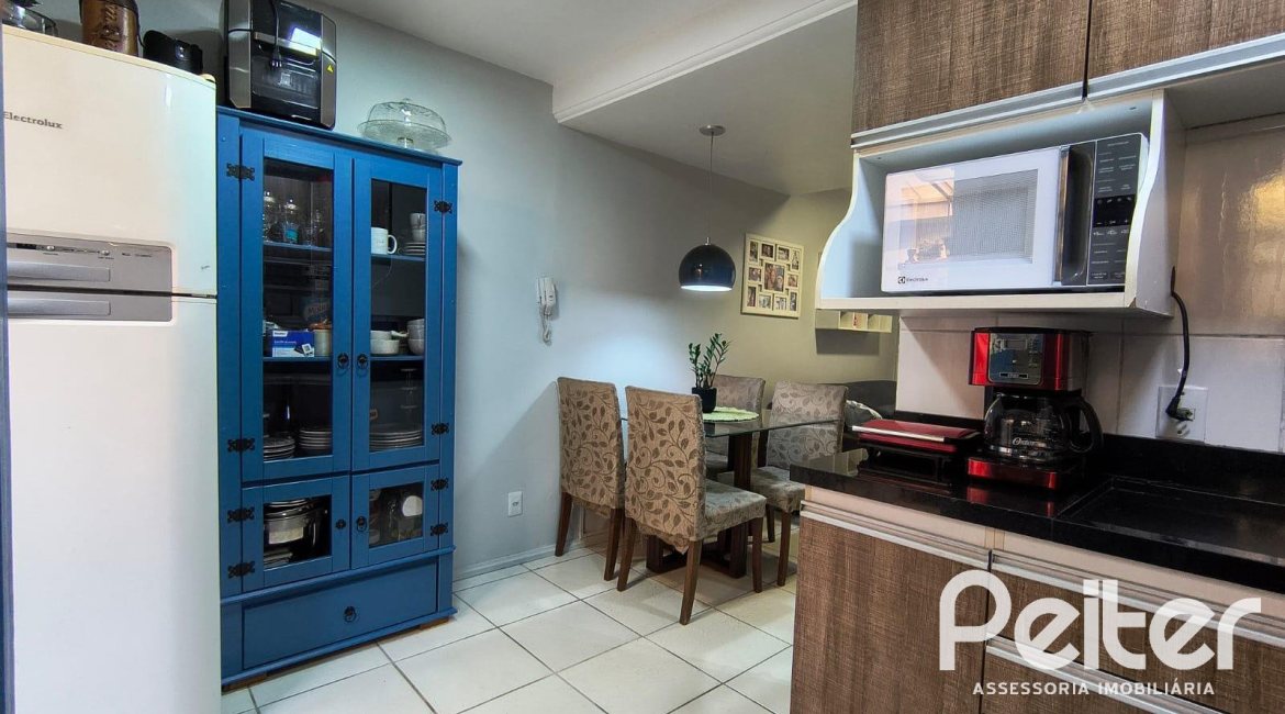 Casa em Condomínio à venda com 89m², 3 dormitórios, 2 vagas, no bairro Santa Tereza em Porto Alegre