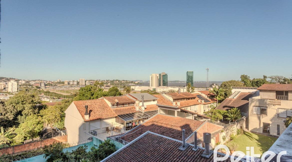 Apartamento à venda com 161m², 3 dormitórios, 3 suítes, 3 vagas, no bairro Cristal em Porto Alegre