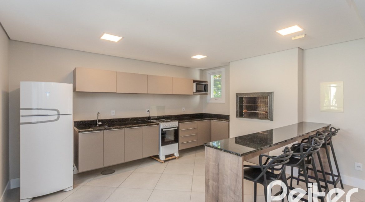 Apartamento à venda com 161m², 3 dormitórios, 3 suítes, 3 vagas, no bairro Cristal em Porto Alegre