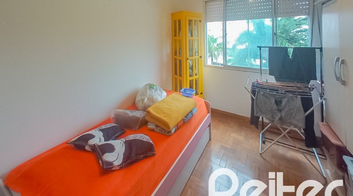 Apartamento à venda com 55m², 2 dormitórios, no bairro Tristeza em Porto Alegre