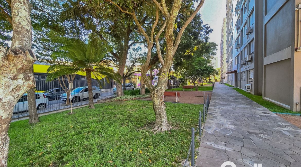Apartamento à venda com 55m², 2 dormitórios, no bairro Tristeza em Porto Alegre