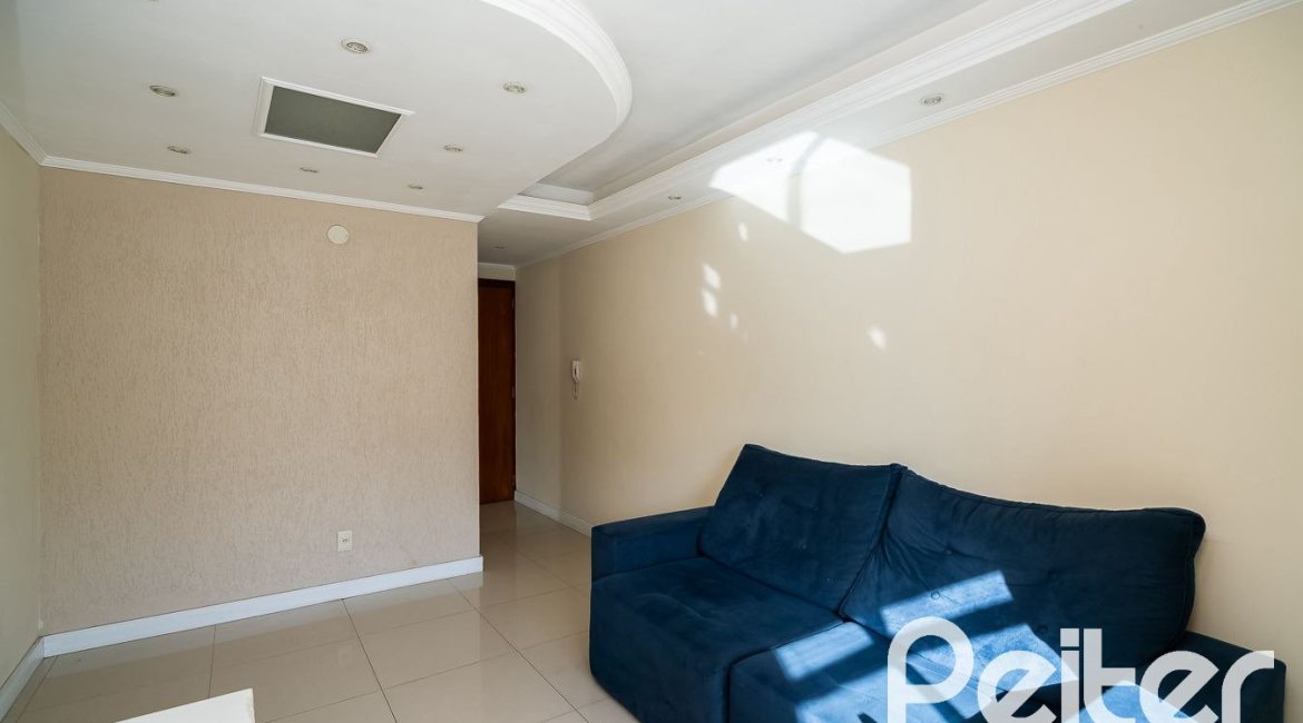 Apartamento à venda com 55m², 2 dormitórios, 1 vaga, no bairro Sarandi em Porto Alegre