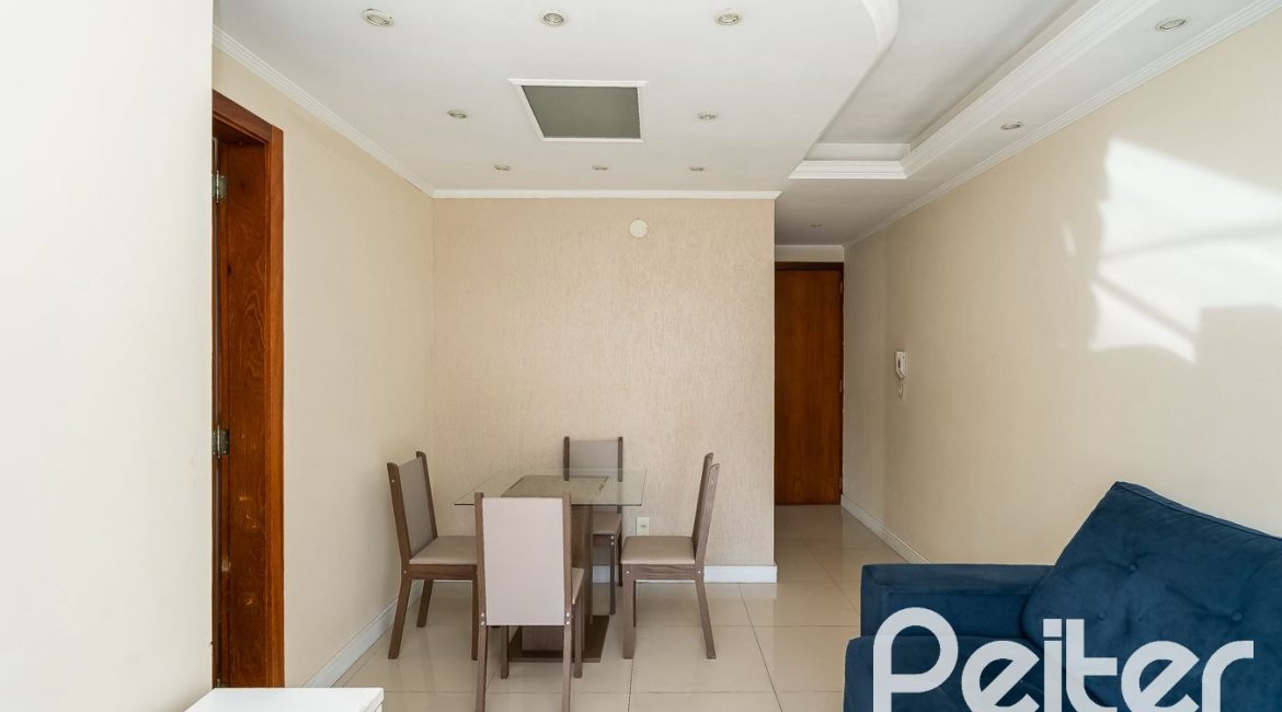Apartamento à venda com 55m², 2 dormitórios, 1 vaga, no bairro Sarandi em Porto Alegre