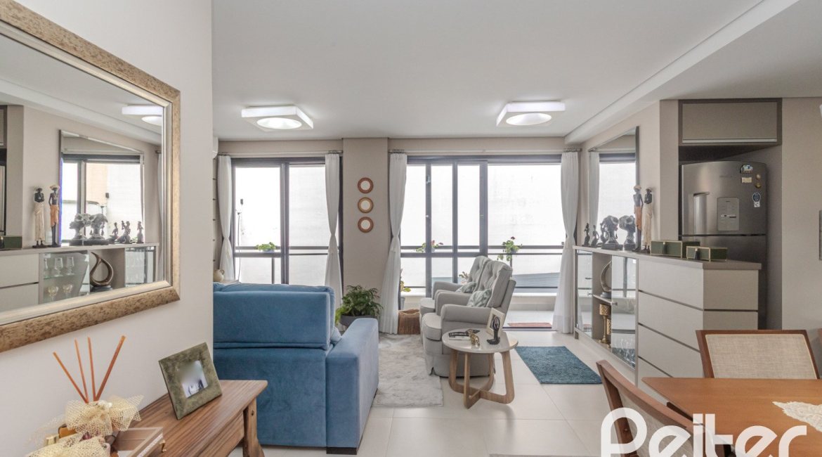 Apartamento à venda com 108m², 3 dormitórios, 1 suíte, 1 vaga, no bairro Tristeza em Porto Alegre