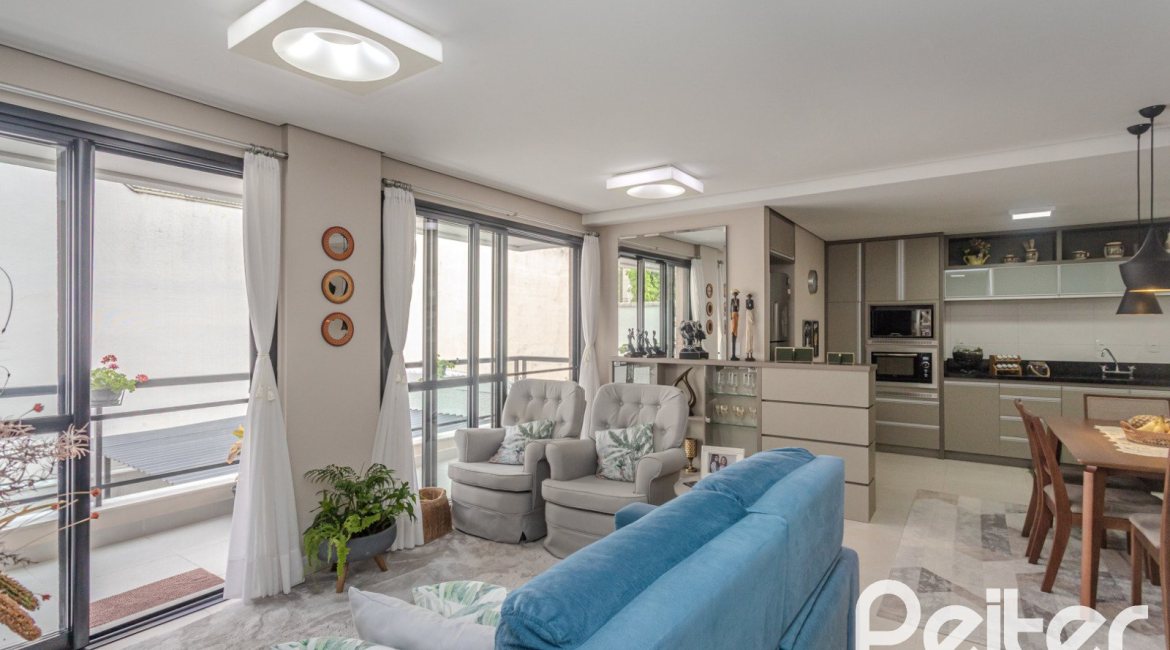 Apartamento à venda com 108m², 3 dormitórios, 1 suíte, 1 vaga, no bairro Tristeza em Porto Alegre
