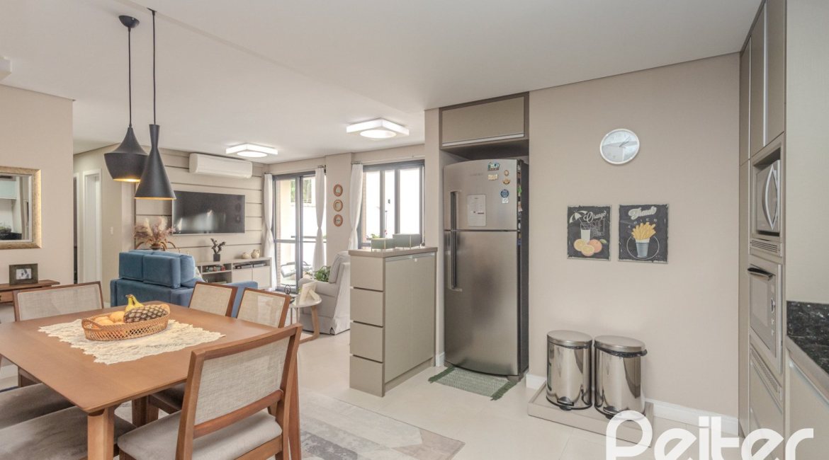 Apartamento à venda com 108m², 3 dormitórios, 1 suíte, 1 vaga, no bairro Tristeza em Porto Alegre