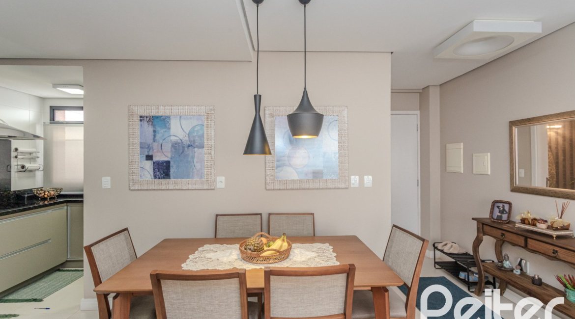 Apartamento à venda com 108m², 3 dormitórios, 1 suíte, 1 vaga, no bairro Tristeza em Porto Alegre