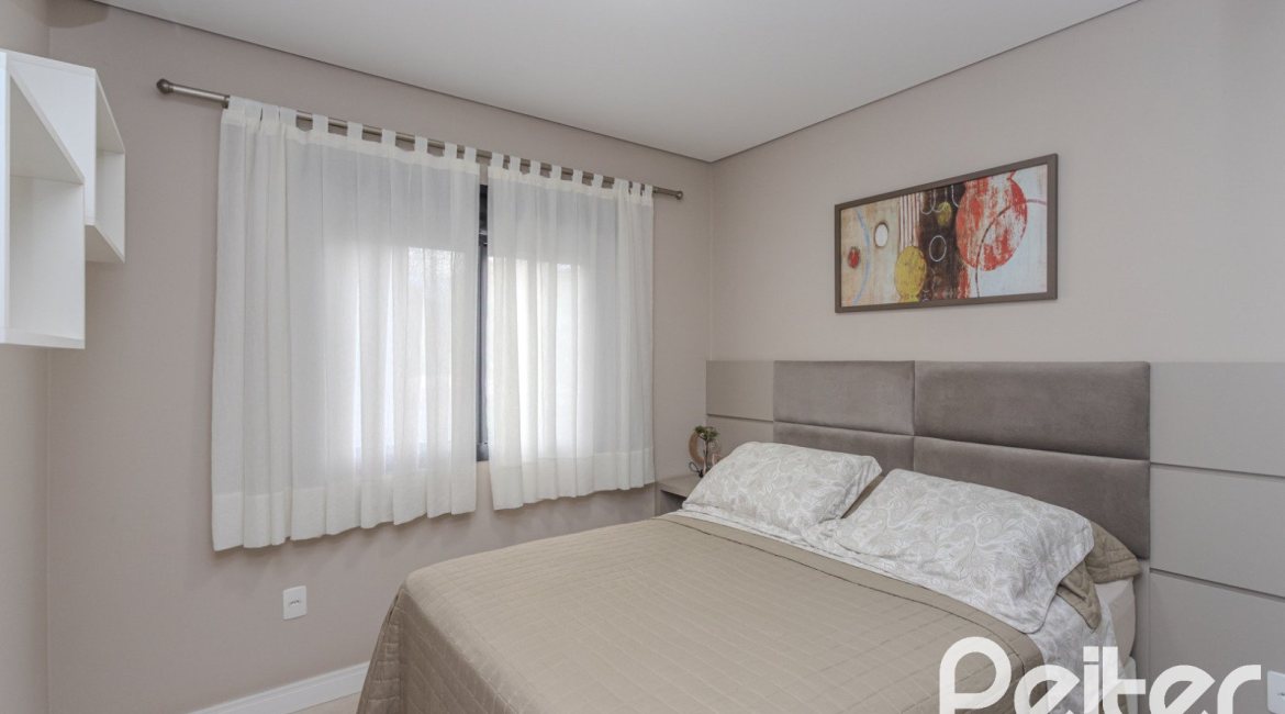 Apartamento à venda com 108m², 3 dormitórios, 1 suíte, 1 vaga, no bairro Tristeza em Porto Alegre