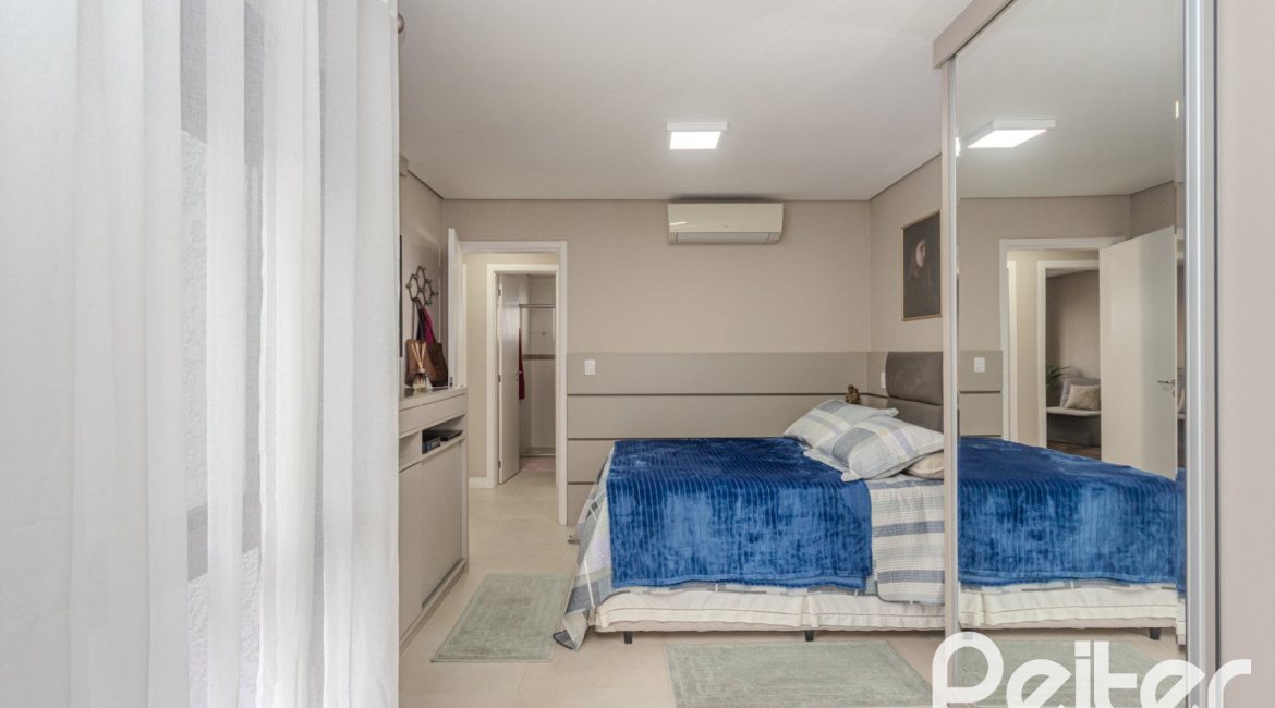 Apartamento à venda com 108m², 3 dormitórios, 1 suíte, 1 vaga, no bairro Tristeza em Porto Alegre