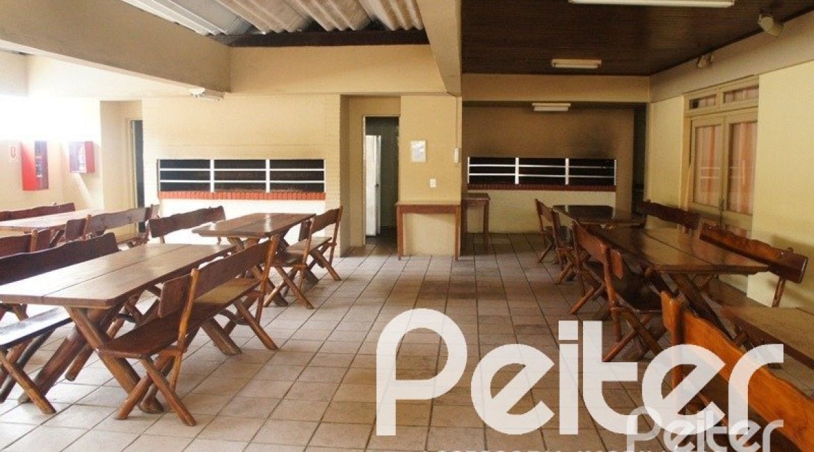 Apartamento à venda com 41m², 1 dormitório, 1 vaga, no bairro Tristeza em Porto Alegre