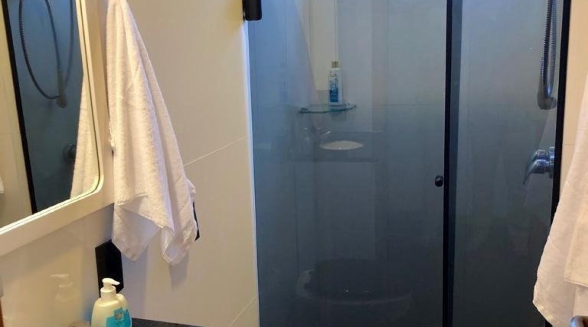 Apartamento à venda com 41m², 1 dormitório, 1 vaga, no bairro Tristeza em Porto Alegre