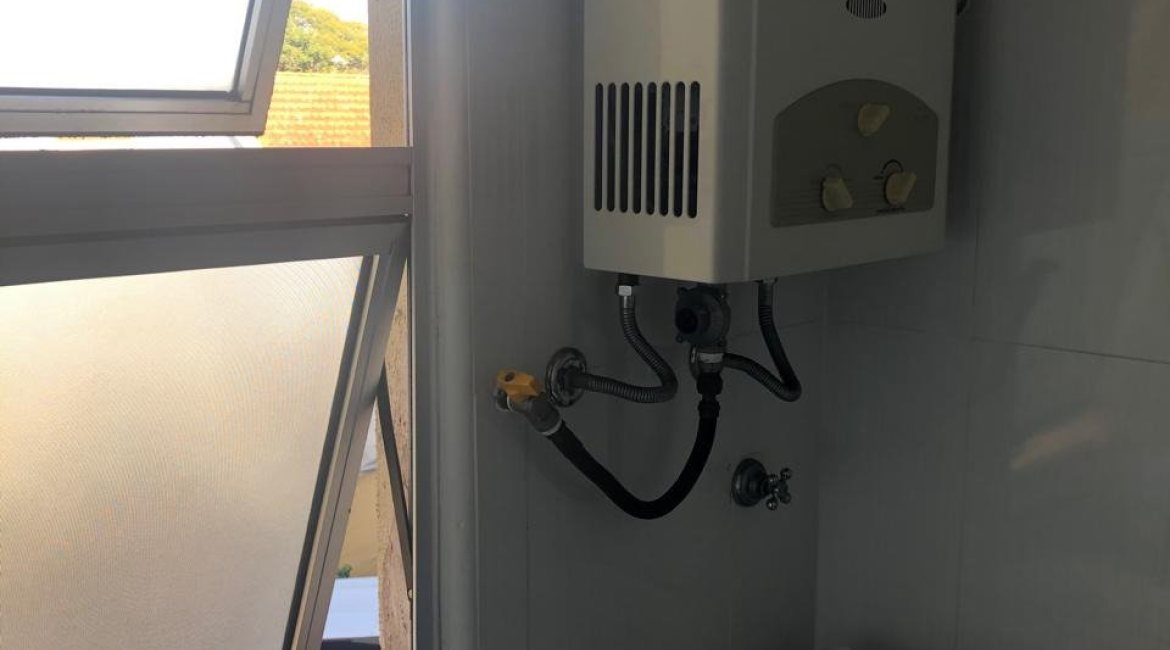 Apartamento à venda com 41m², 1 dormitório, 1 vaga, no bairro Tristeza em Porto Alegre