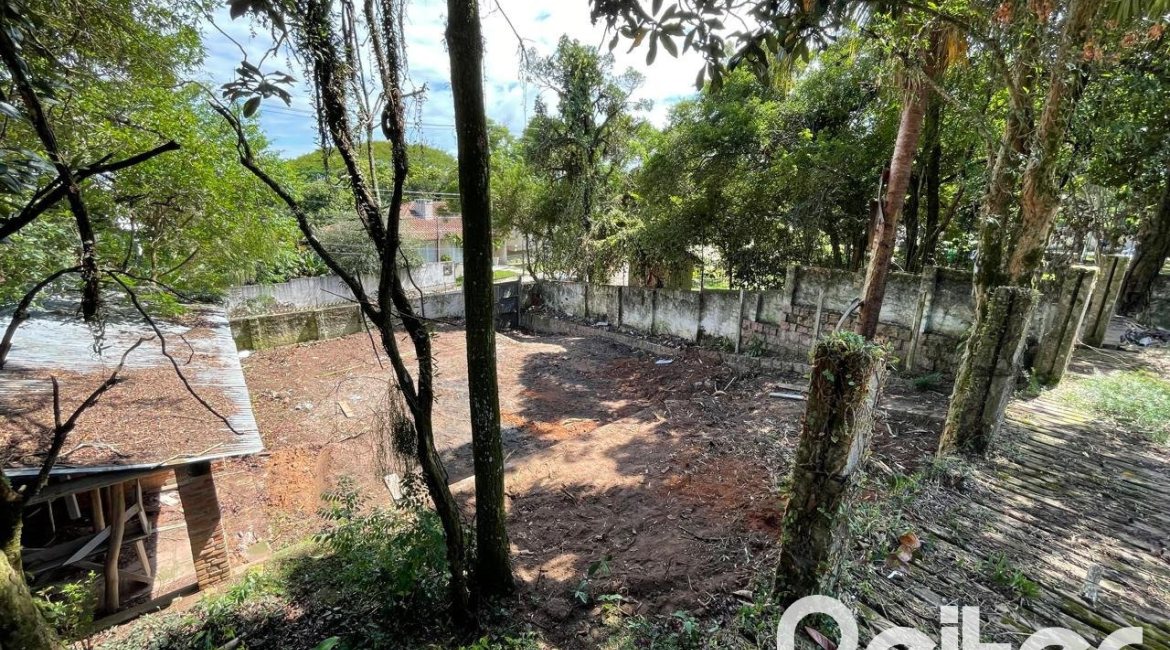 Terreno à venda com 470m², no bairro Vila Conceição em Porto Alegre